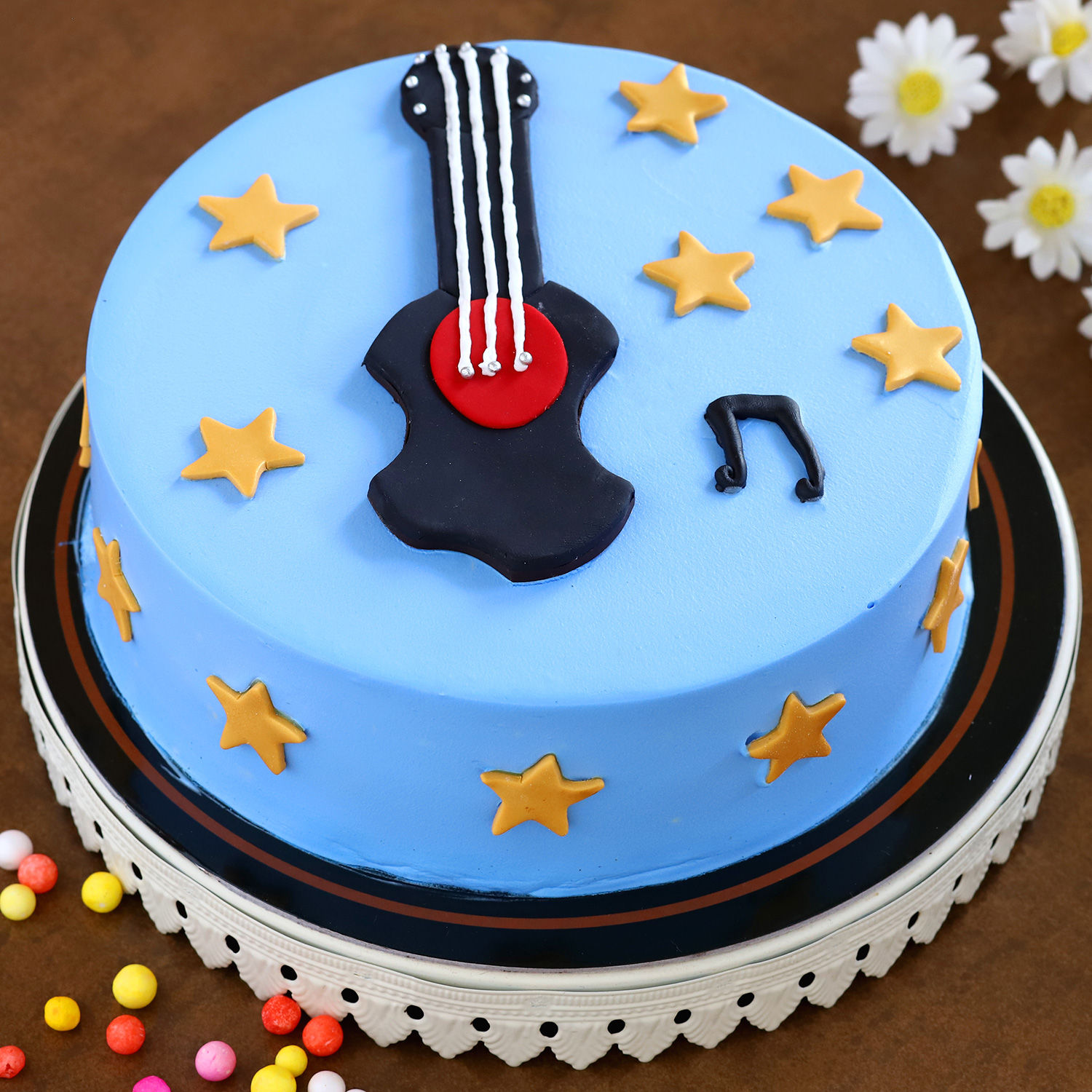 Amazon.com: JeVenis 3 PCS Music Note Fondant Mold Guitar Mold Guitar Cake  Toppers Rock Cupcake Topper for Kids Birthday Musician Party Baby Shower :  Home & Kitchen